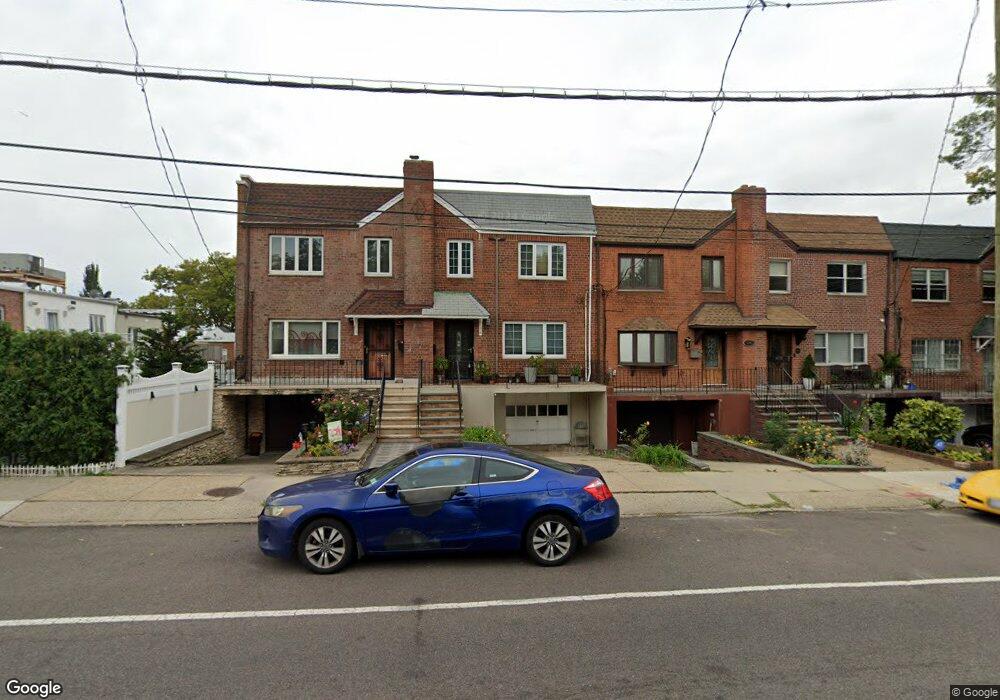5744 164th St, Fresh Meadows, NY 11365 - photo 1