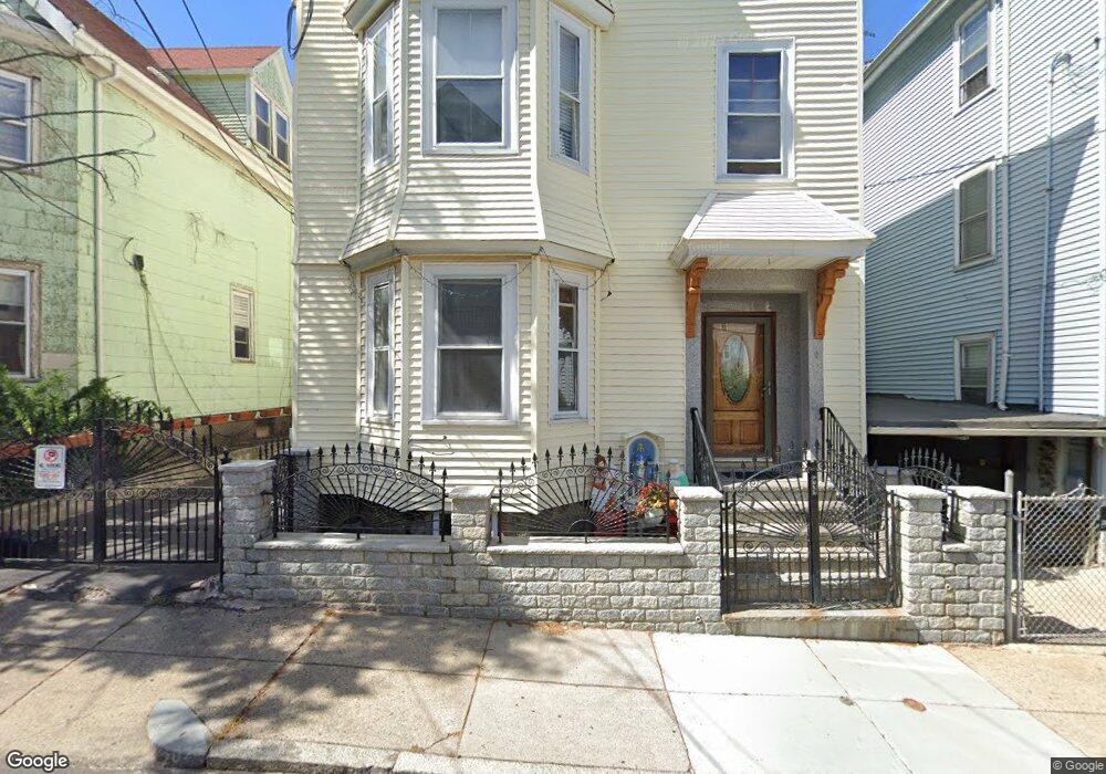 6 Marshfield St, Roxbury, MA 02119 - photo 1