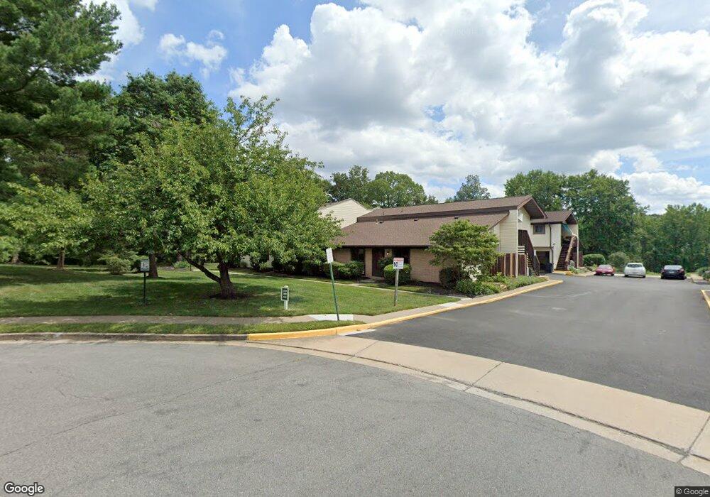 2543 Fox Ridge Ct, Woodbridge, VA 22192 - photo 1