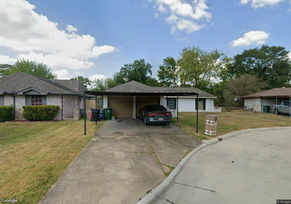 6310 Maple Hill Dr, Houston, TX 77088 - photo 1