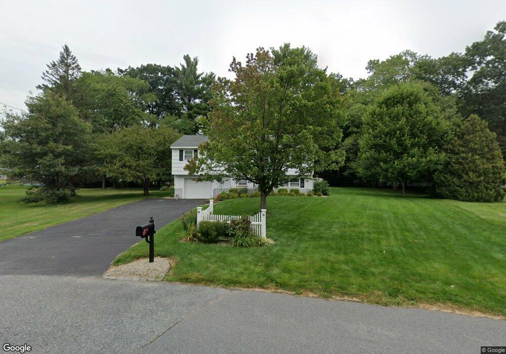 11 Shepard Ave, Salem, NH 03079 - photo 1