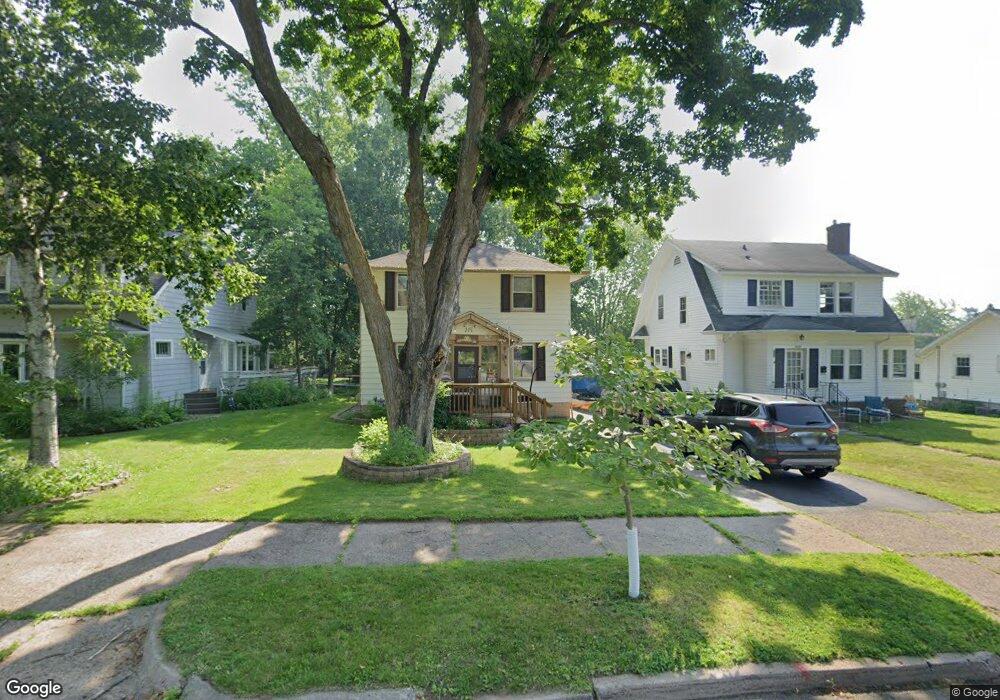 1828 Dunedin Ave, Duluth, MN 55803 - photo 1