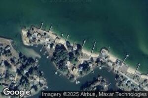 472 E Shore Dr, Gwynn, VA 23066