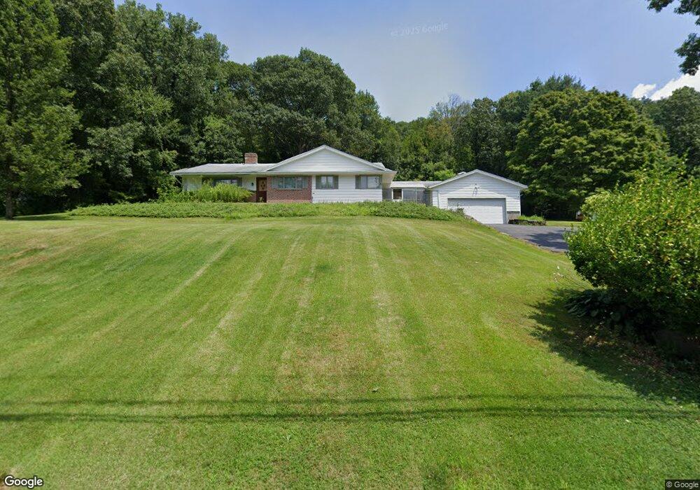 62 N Hillside Rd, South Deerfield, MA 01373 - photo 1