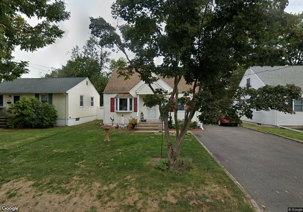 435 Lorraine Ave, Middlesex, NJ 08846 - photo 1