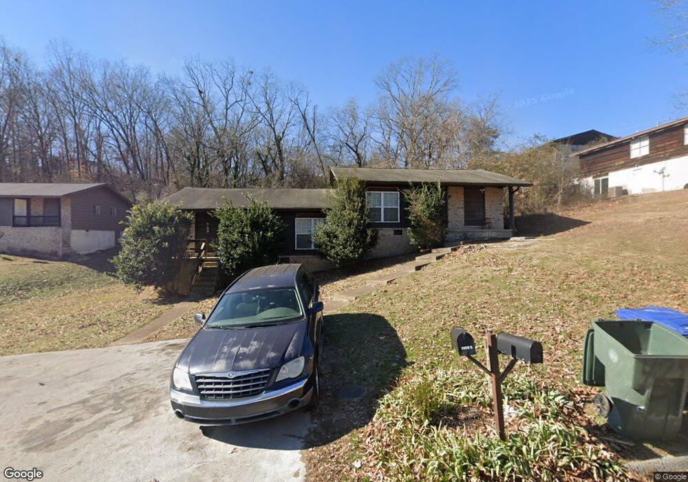4797 Forest Wood Ln unit B, Hixson, TN 37343 - photo 1
