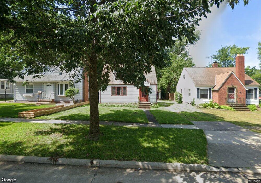 1422 Craneing Rd, Wickliffe, OH 44092 - photo 1