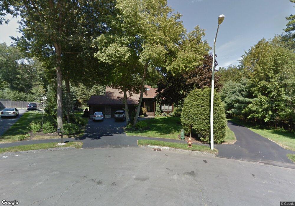 8 Rust Ln, North Reading, MA 01864 - photo 1