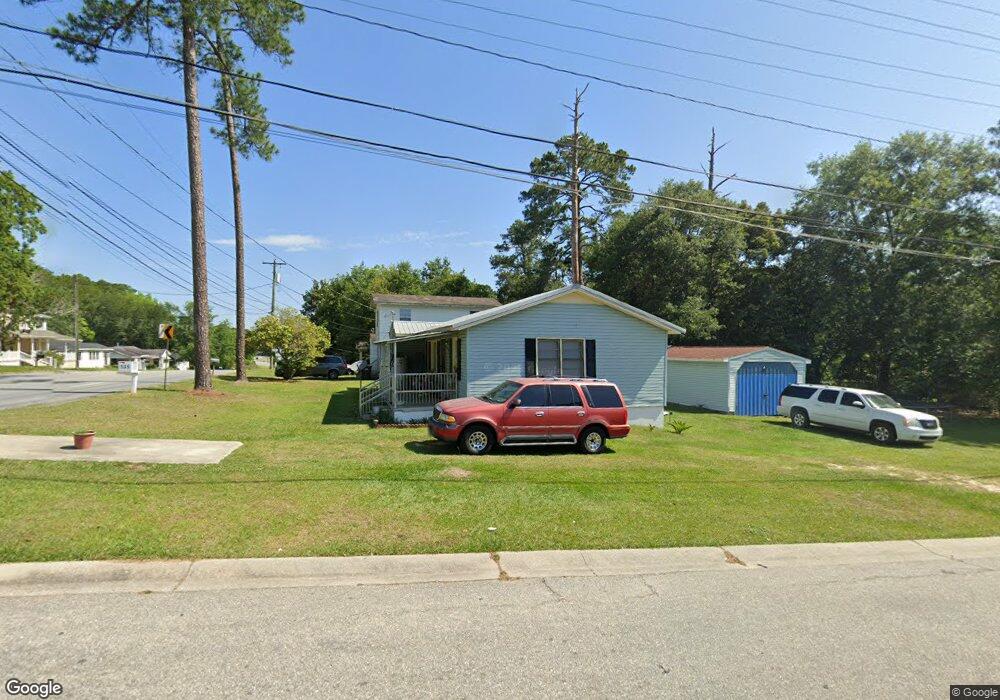 325 10th St SE, Moultrie, GA 31768 - photo 1