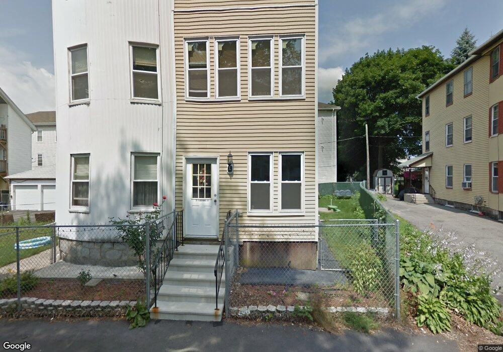 26 Fairbanks St unit 2, Worcester, MA 01610 - photo 1