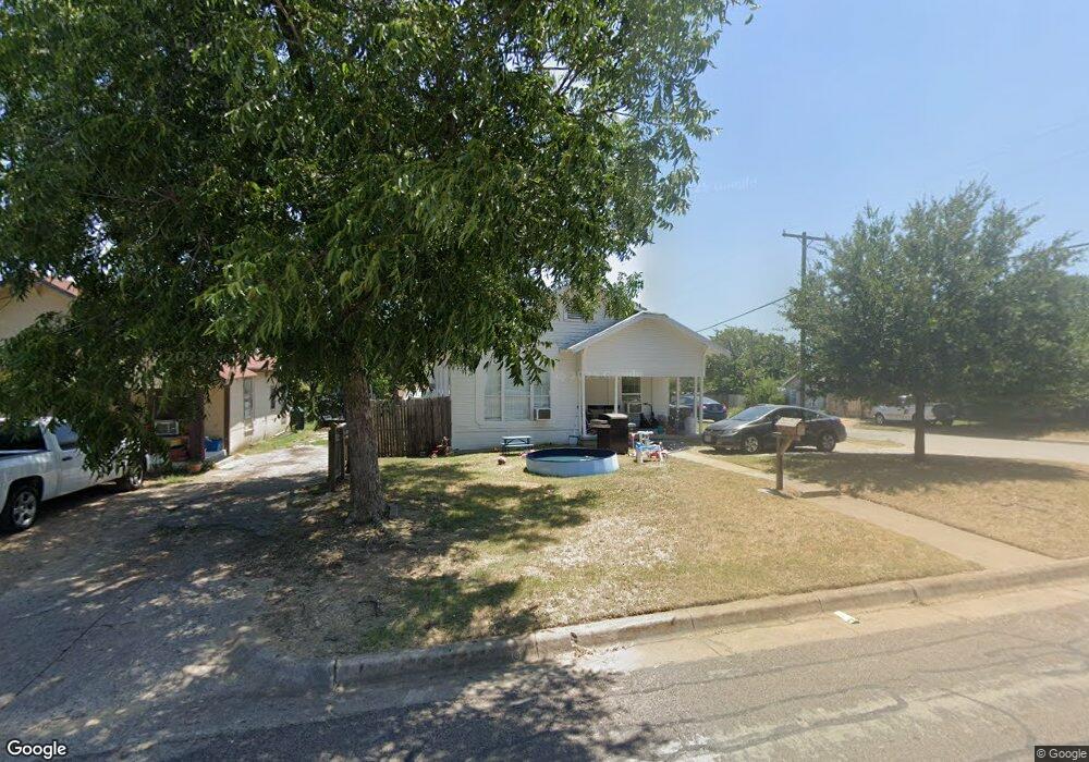 2900 Rosen Ave, Fort Worth, TX 76106 - photo 1