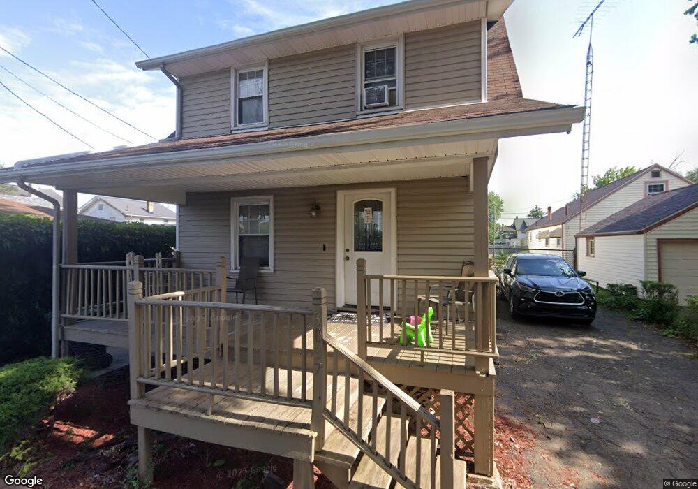 3037 Grigsby Place SW, Canton, OH 44710 - photo 1