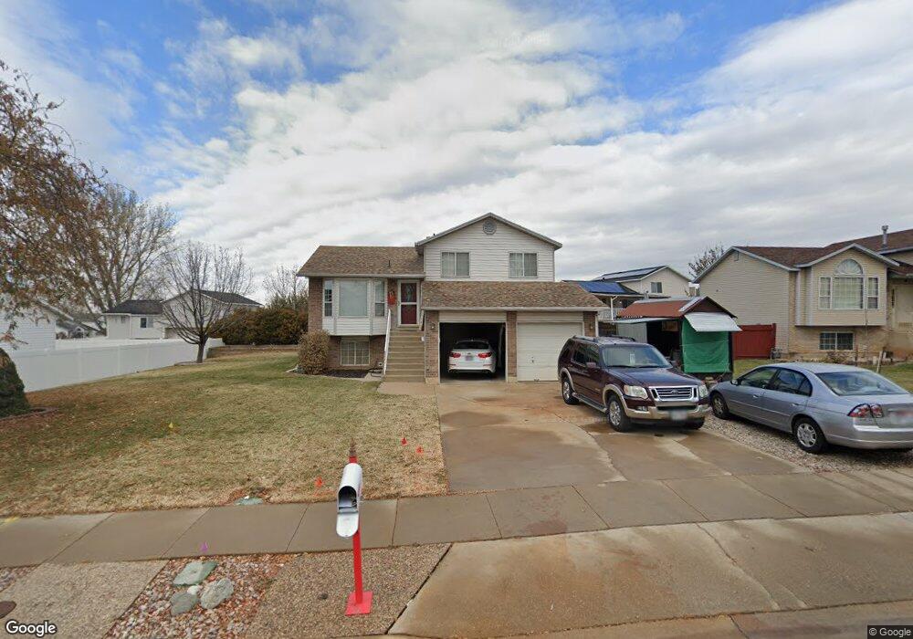 1192 W 1640 N, Clearfield, UT 84015 - photo 1