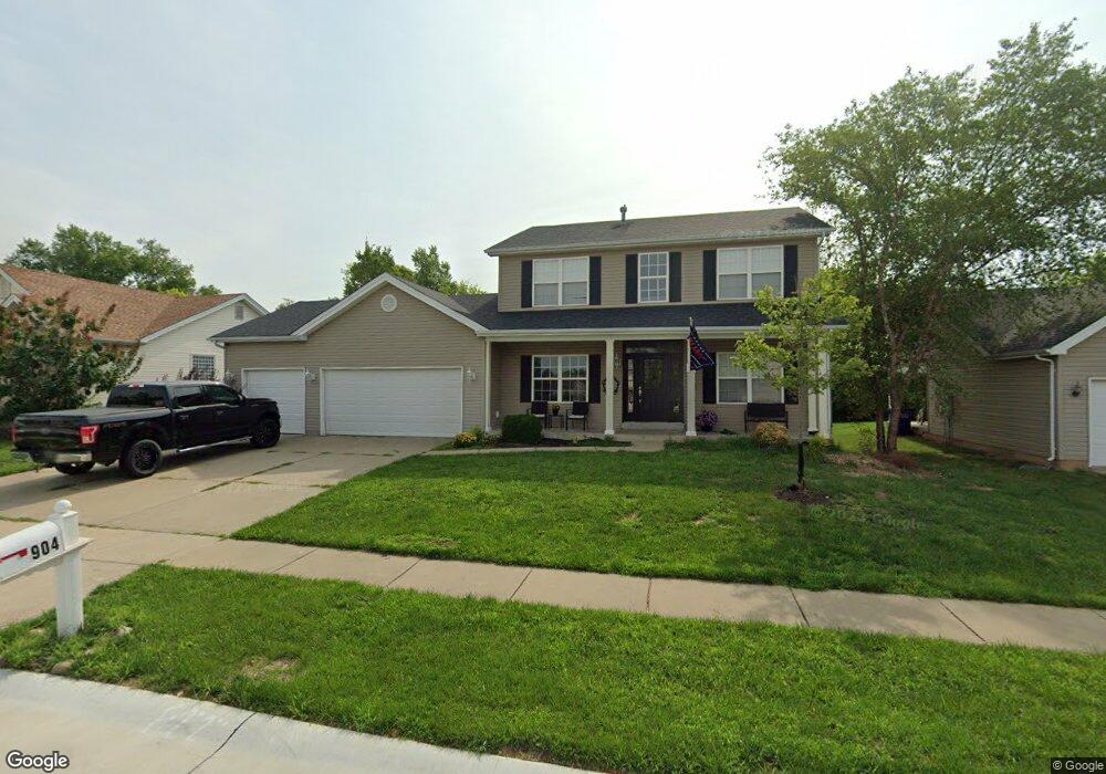 904 Hampshire Heath Dr, O Fallon, MO 63368 - photo 1
