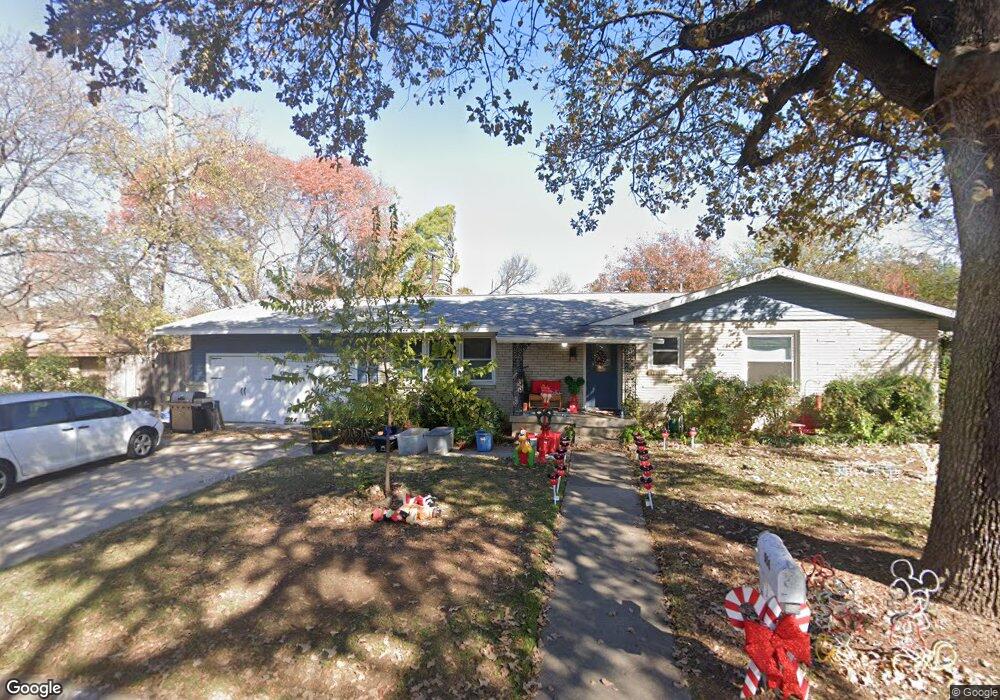 508 Shadowbrook Ln, Hurst, TX 76053 - photo 1