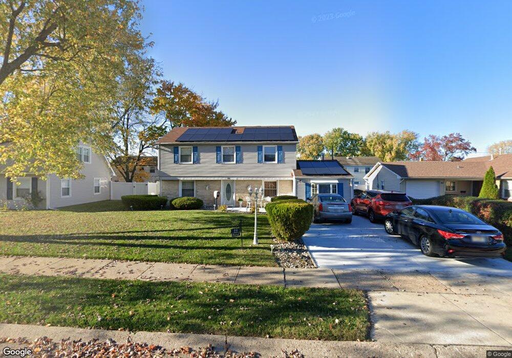 29 Midvale Ln, Willingboro, NJ 08046 - photo 1