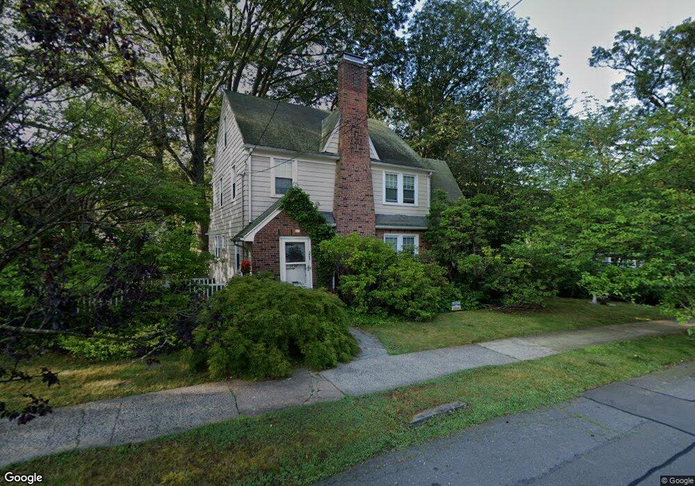 224 Thornton St, Hamden, CT 06517 - photo 1