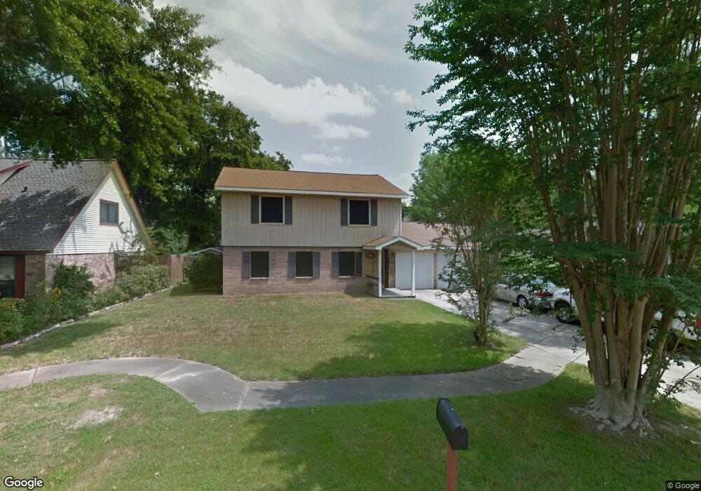 6910 Oak Bough Dr, Houston, TX 77088 - photo 1