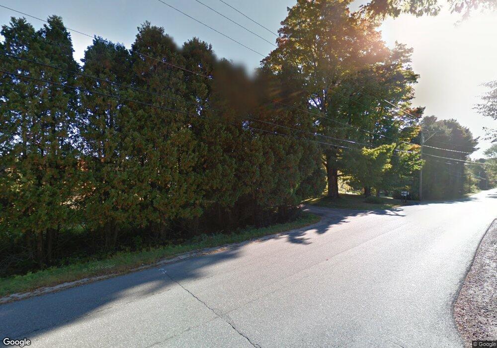 29 Pine St, Freeport, ME 04032 - photo 1