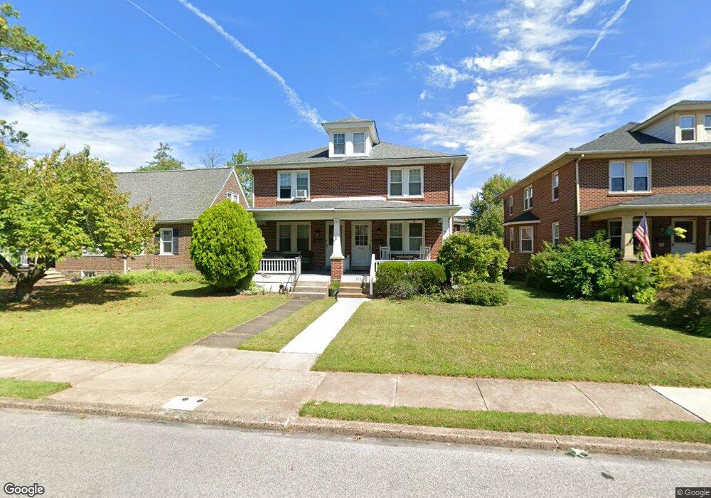 923 Columbia Ave, Lansdale, PA 19446 - photo 1