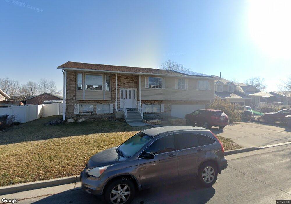 10061 Prestwick Cir, South Jordan, UT 84095 - photo 1