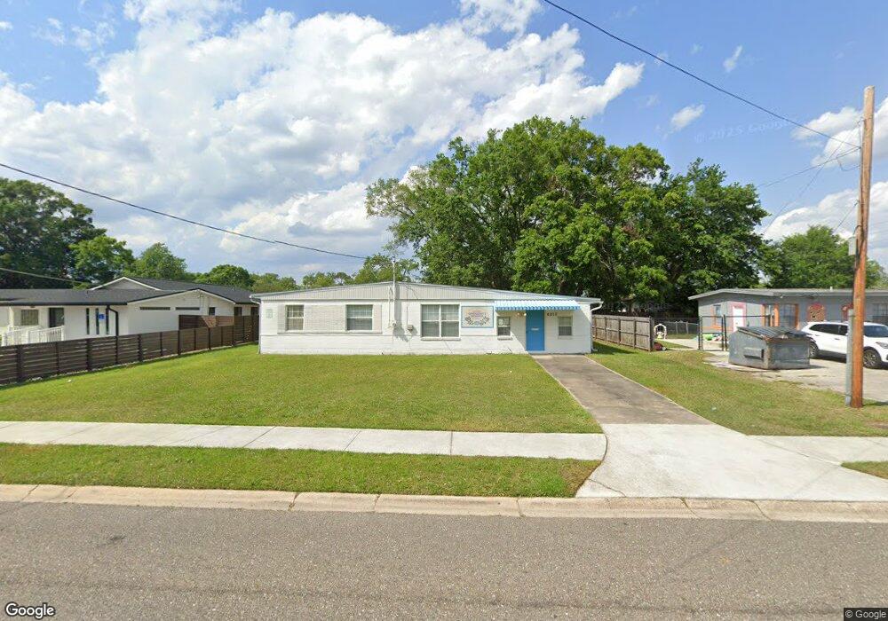 6215 Sauterne Dr, Jacksonville, FL 32210 - photo 1