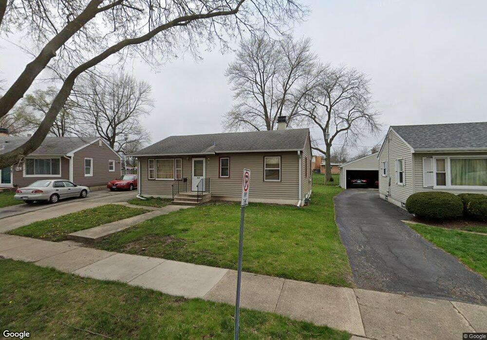 522 W Pleasure Ct, Aurora, IL 60506 - photo 1