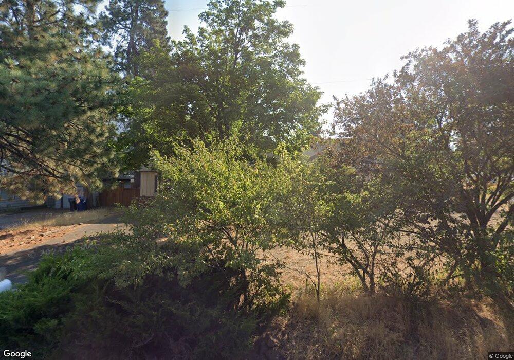 612 NE 11th St, Bend, OR 97701 - photo 1