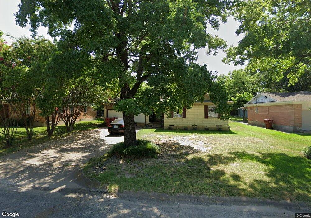 2012 N Main St, Bonham, TX 75418 - photo 1