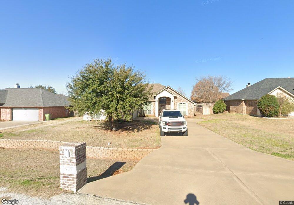 905 Winding Rd, Granbury, TX 76049 - photo 1