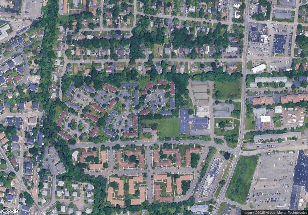 116 Creekside Cir, Spring Valley, NY 10977 - photo 1