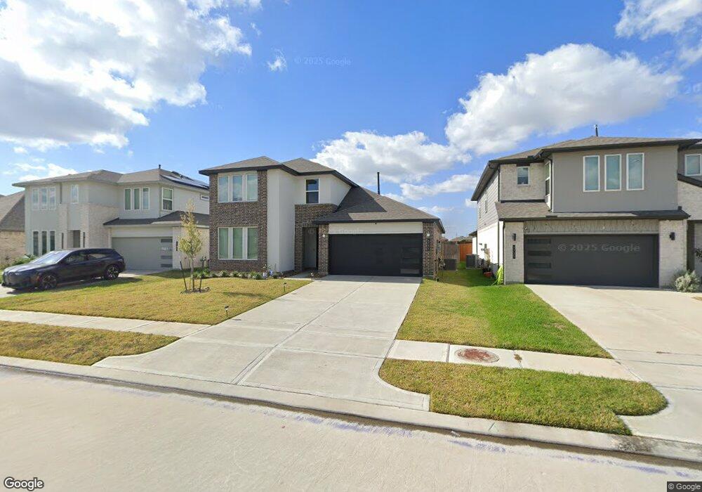 4731 Torcello Falls Ln, Katy, TX 77449 - photo 1