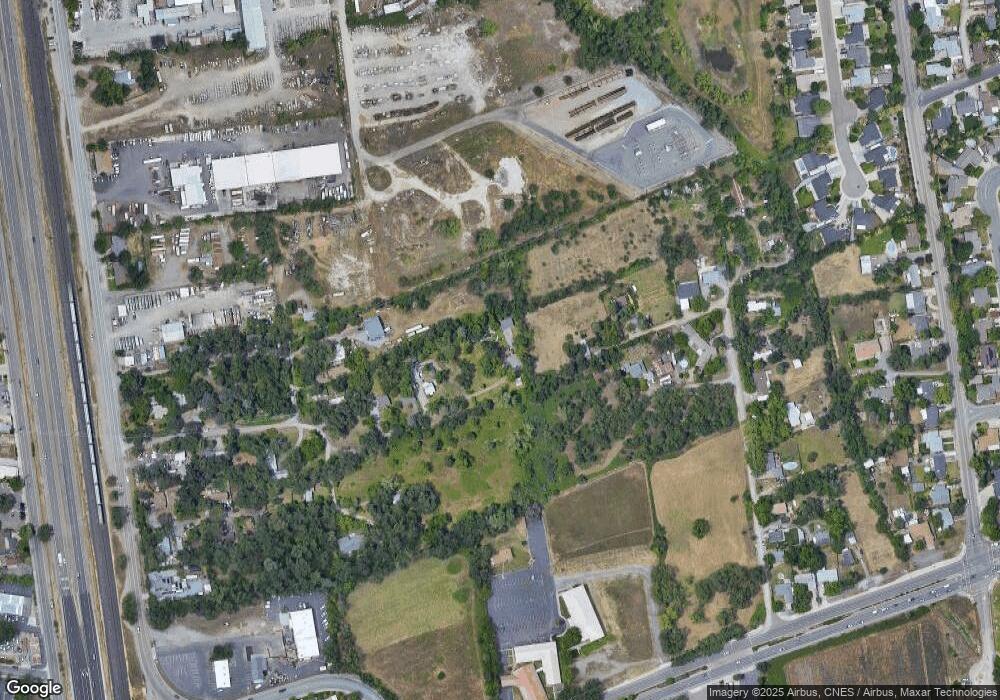 2530 Vandiver Ln, Redding, CA 96001 - photo 1