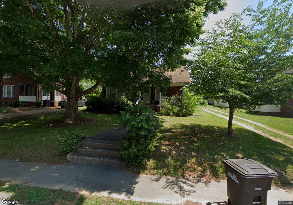 332 N Bost St, Statesville, NC 28677 - photo 1