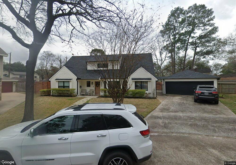 4902 Park Plaza Dr, Houston, TX 77018 - photo 1