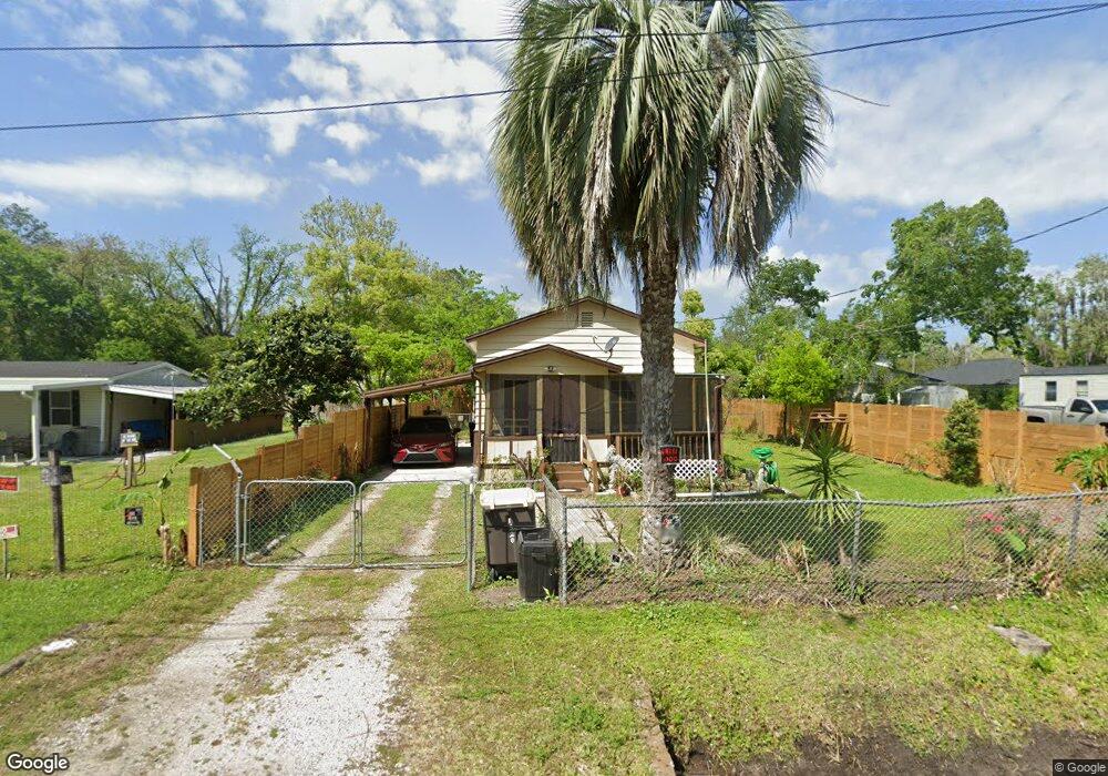 1328 Pangola Dr, Jacksonville, FL 32205 - photo 1