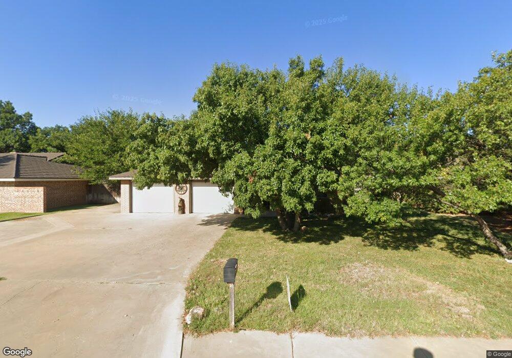 300 Melinda Ln, Dumas, TX 79029 - photo 1
