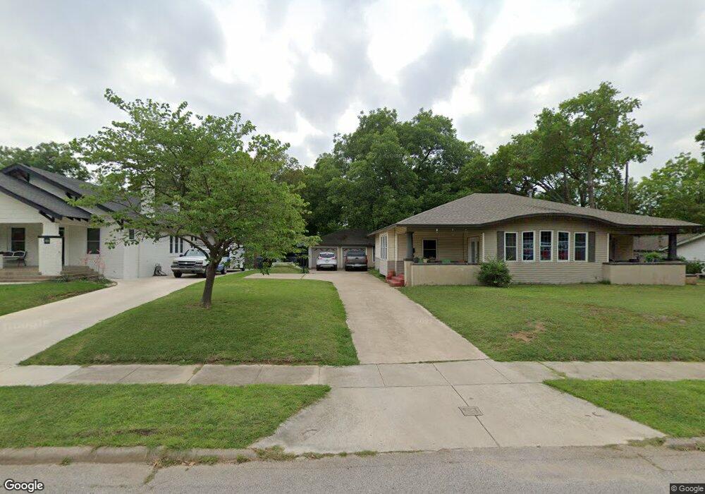 313 K St SW, Ardmore, OK 73401 - photo 1