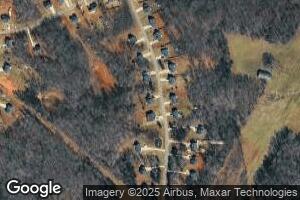 5641 Hawthorn Dr, Gillsville, GA 30543