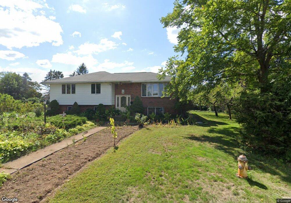 26 Cambridge St, Ludlow, MA 01056 - photo 1