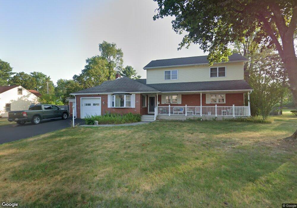 19 Malpass Rd, Albany, NY 12203 - photo 1