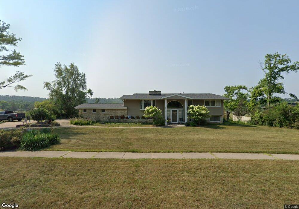 6815 Kiowa Trace NE, Cedar Rapids, IA 52411 - photo 1