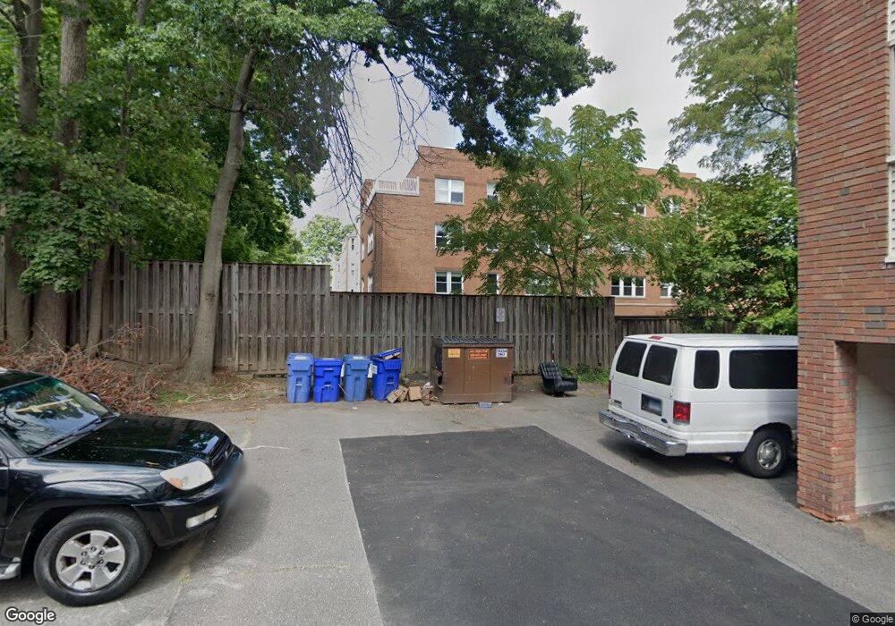 15 Highland St unit J, West Hartford, CT 06119 - photo 1