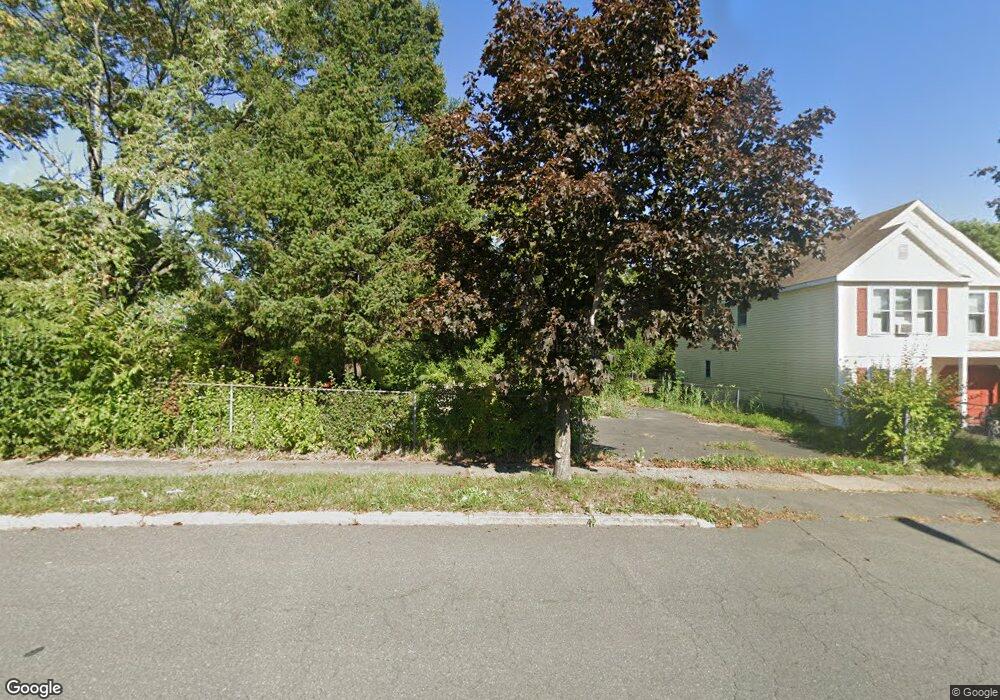 876 Lark Dr, Albany, NY 12210 - photo 1