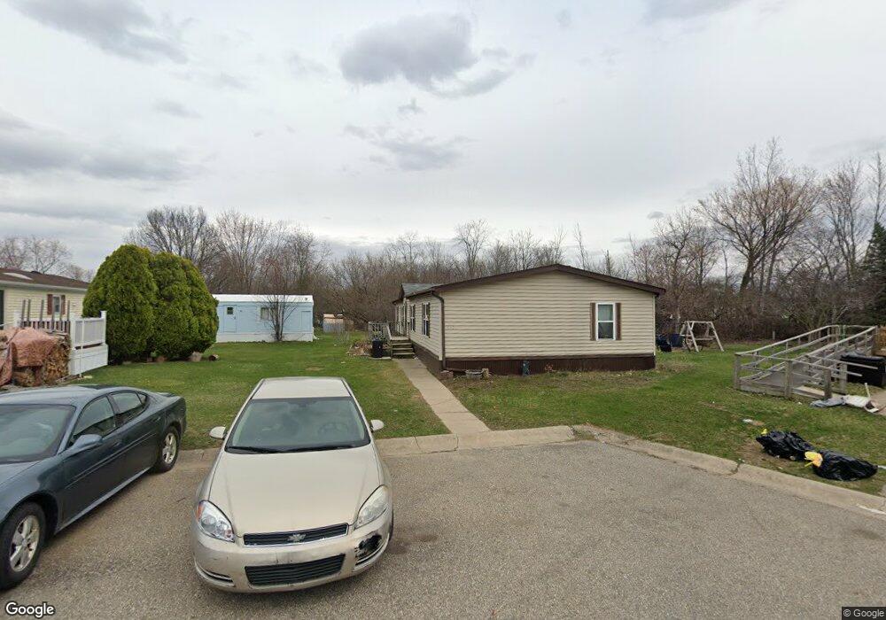 6270 Ute Ct, Flint, MI 48506 - photo 1