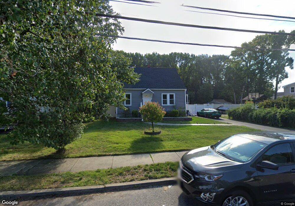 118 Deerwood Dr, Trenton, NJ 08619 - photo 1