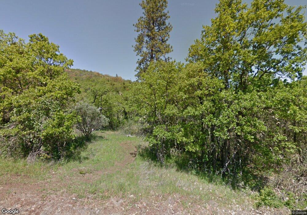 800 W Rolling Hills Dr, Eagle Point, OR 97524 - photo 1