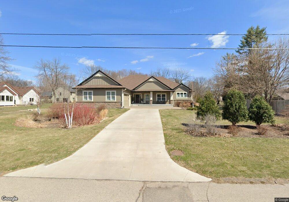 5335 Woodland Rd, Minnetonka, MN 55345 - photo 1