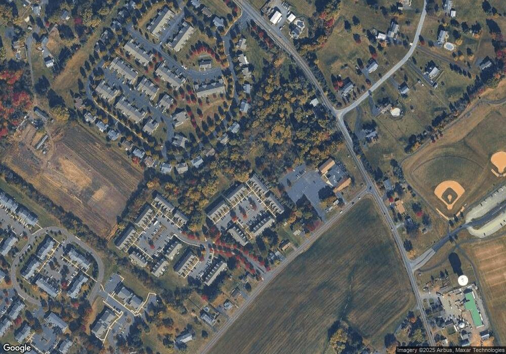 660 Doe Ct, Royersford, PA 19468 - photo 1