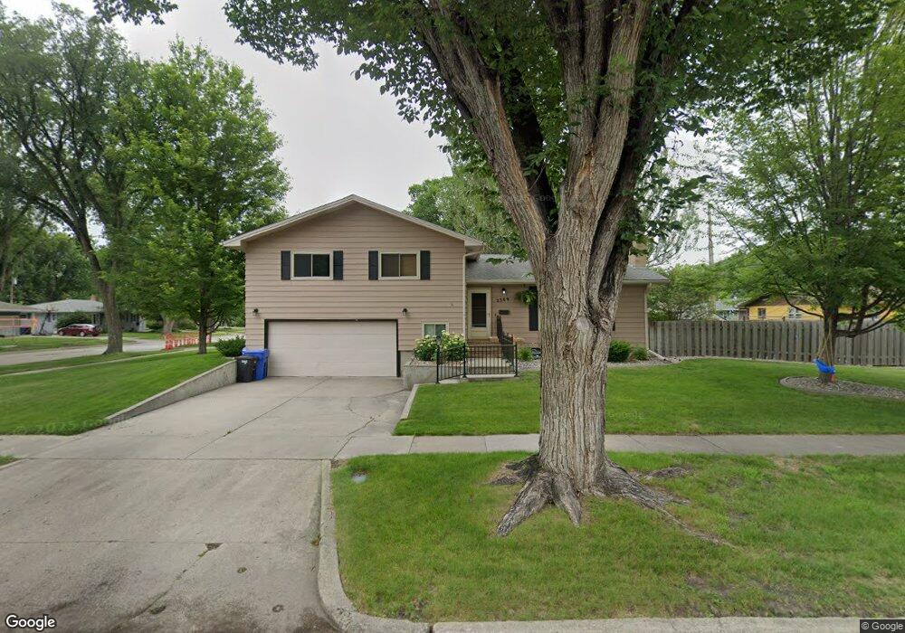 2309 2nd St N, Fargo, ND 58102 - photo 1